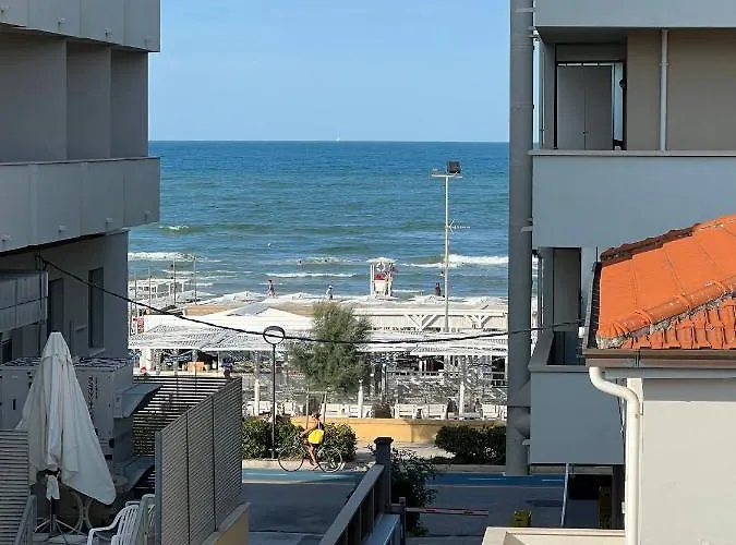 Via Rieti 西尼加利亚